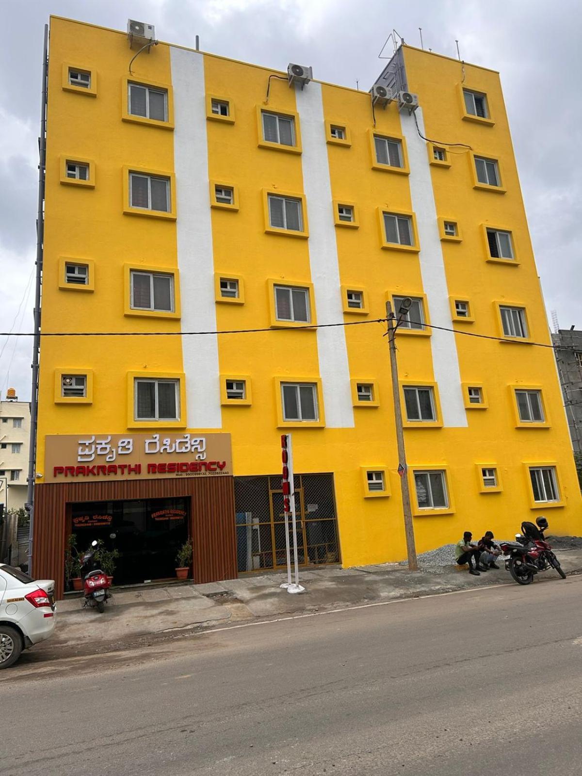 Hotel Prakrathi Residency Bangalore Eksteriør billede
